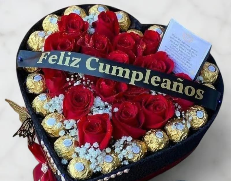 Chocolate Border Heart Box