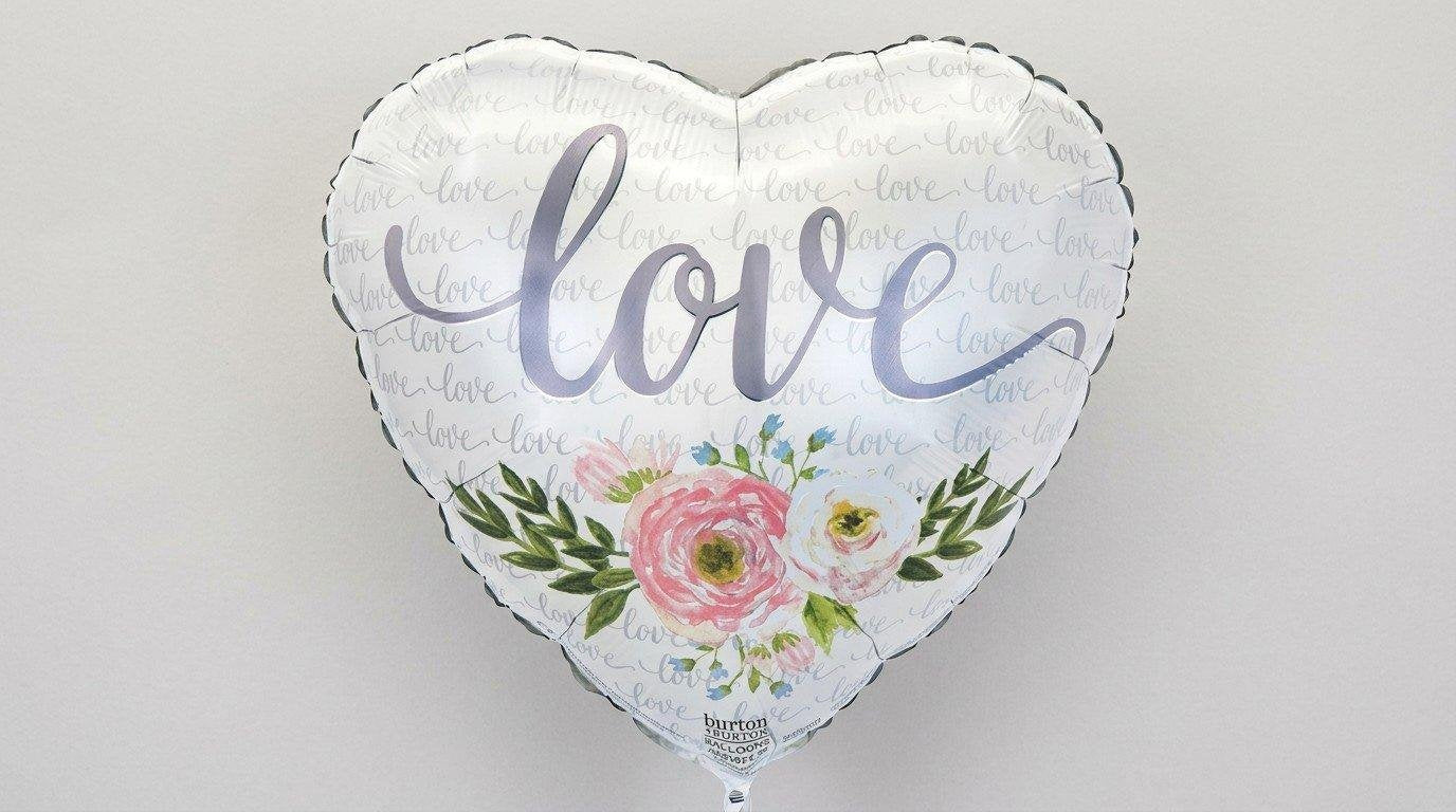 Love White Heart 17' (HELIUM)