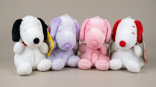 Snoopy KeyChain (Style Varies)