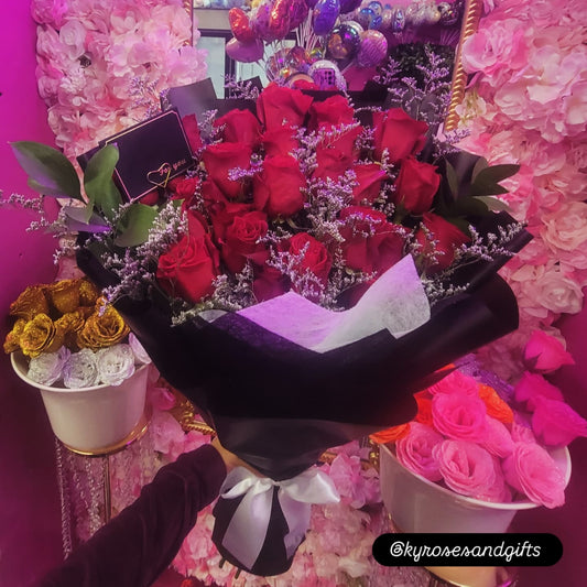 2 Dozen Roses