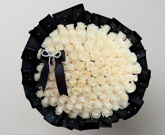 Pearls & Black Bouquet