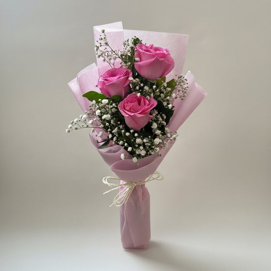 Rose Mini Bouquet w. BB