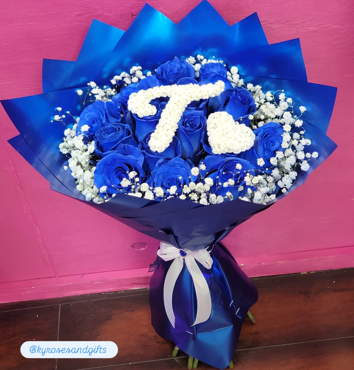 Initial Bouquet (Med)