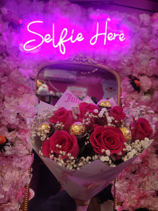 Chocolates & Roses Duo