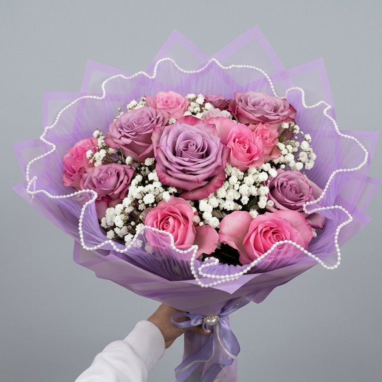 10 Rose with Pearl Mesh